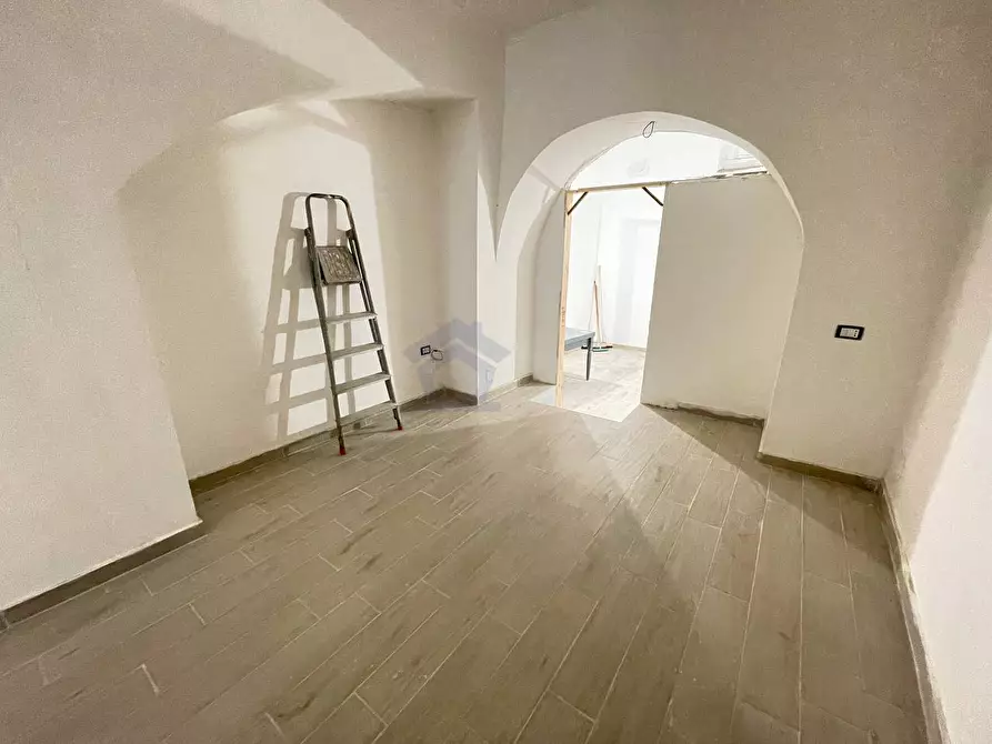 Immagine 19 di Appartamento in vendita  in corso garibaldi a Torre Annunziata