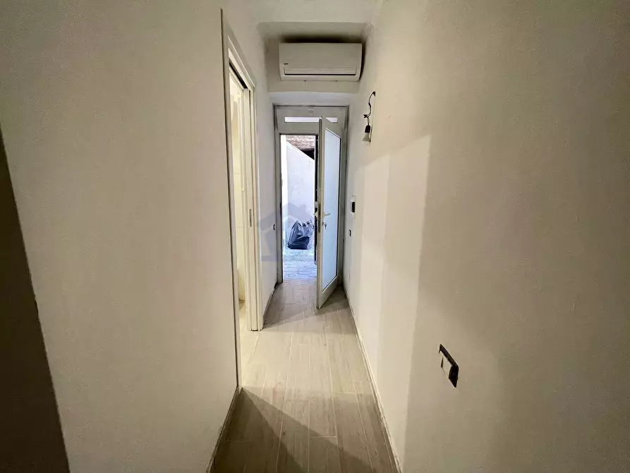 Immagine 24 di Appartamento in vendita  in corso garibaldi a Torre Annunziata
