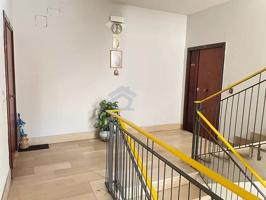 Immagine 8 di Appartamento in vendita  in via murat a Torre Annunziata