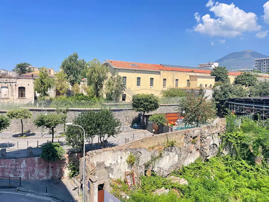 Immagine 27 di Appartamento in vendita  in via murat a Torre Annunziata