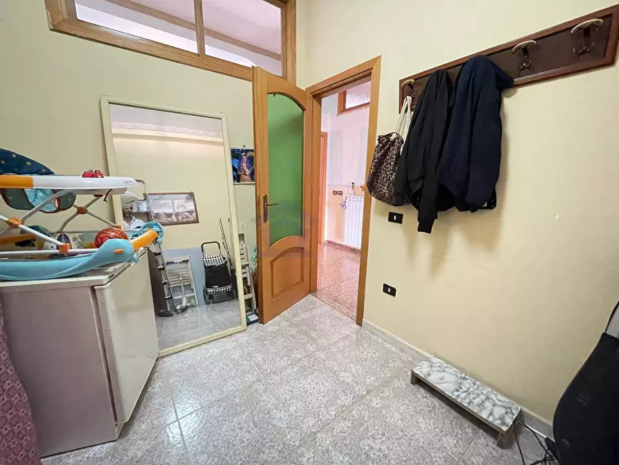 Immagine 14 di Appartamento in vendita  in via dogana a Torre Annunziata