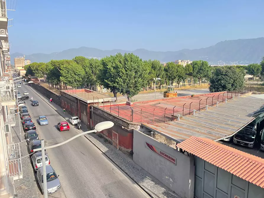 Immagine 14 di Appartamento in vendita  in via veneto a Torre Annunziata