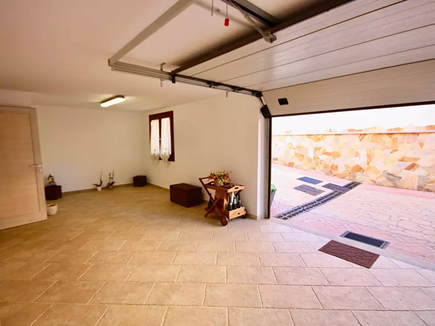 Immagine 27 di Villa in vendita  in Via Ruinadas 18A a Olbia