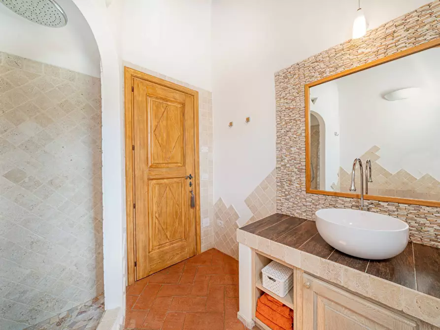 Immagine 25 di Villa in vendita  in loc. Micaloni vicinanze di OLBIA a Olbia