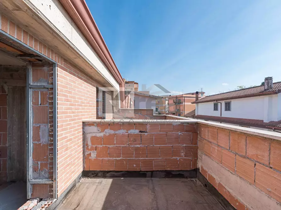 Immagine 38 di Villa in vendita  in Via Napoli 27 a Ciampino