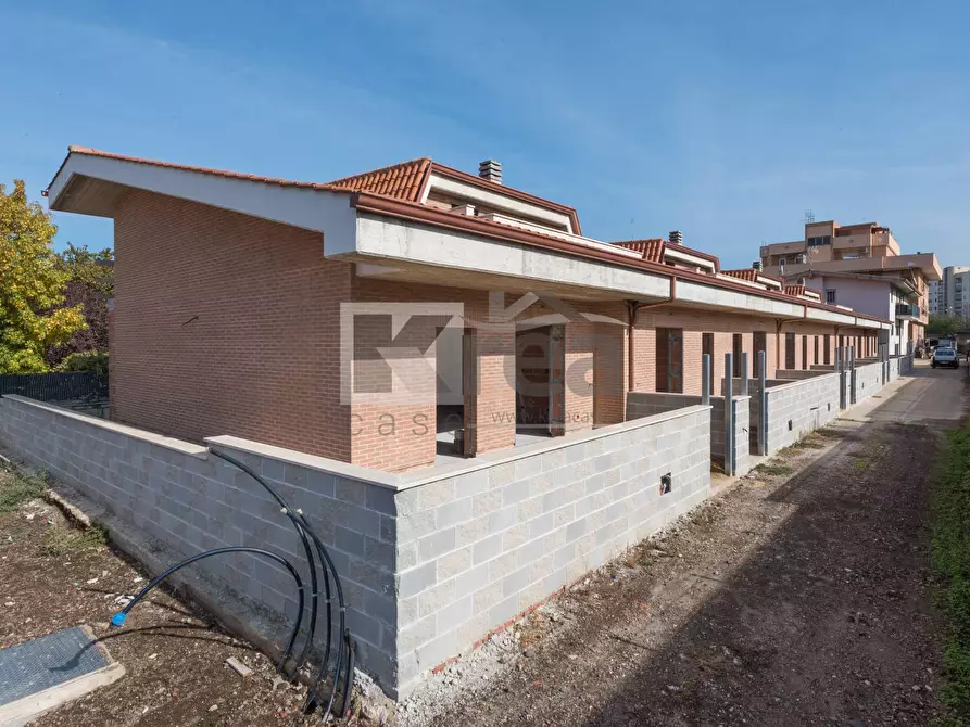 Immagine 23 di Villa in vendita  in Via Napoli 27 a Ciampino