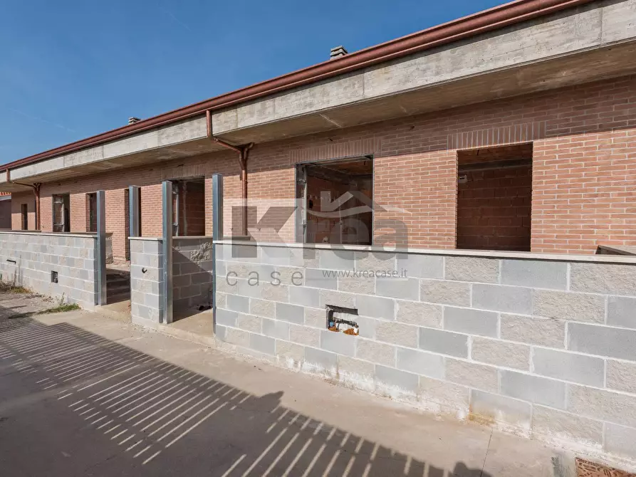 Immagine 34 di Villa in vendita  in Via Napoli 27 a Ciampino