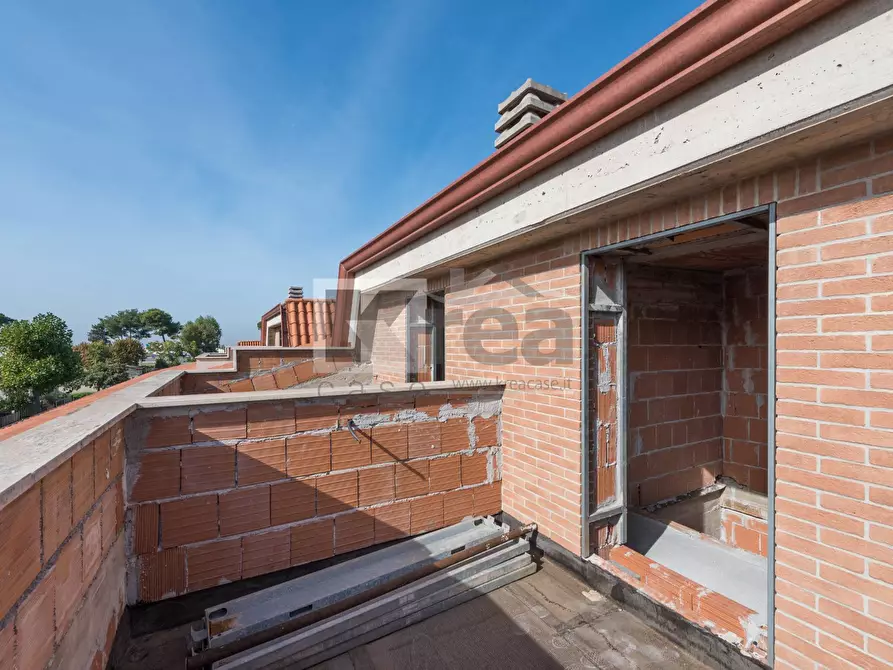 Immagine 37 di Villa in vendita  in Via Napoli 27 a Ciampino