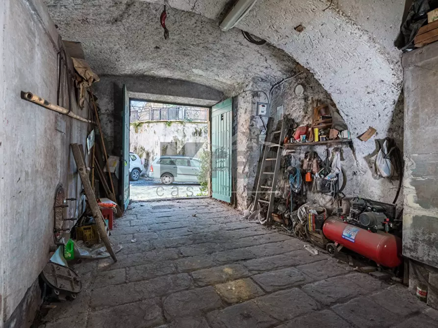 Immagine 8 di Magazzino in vendita  in Piazza Giuseppe Garibaldi 24 a Marino