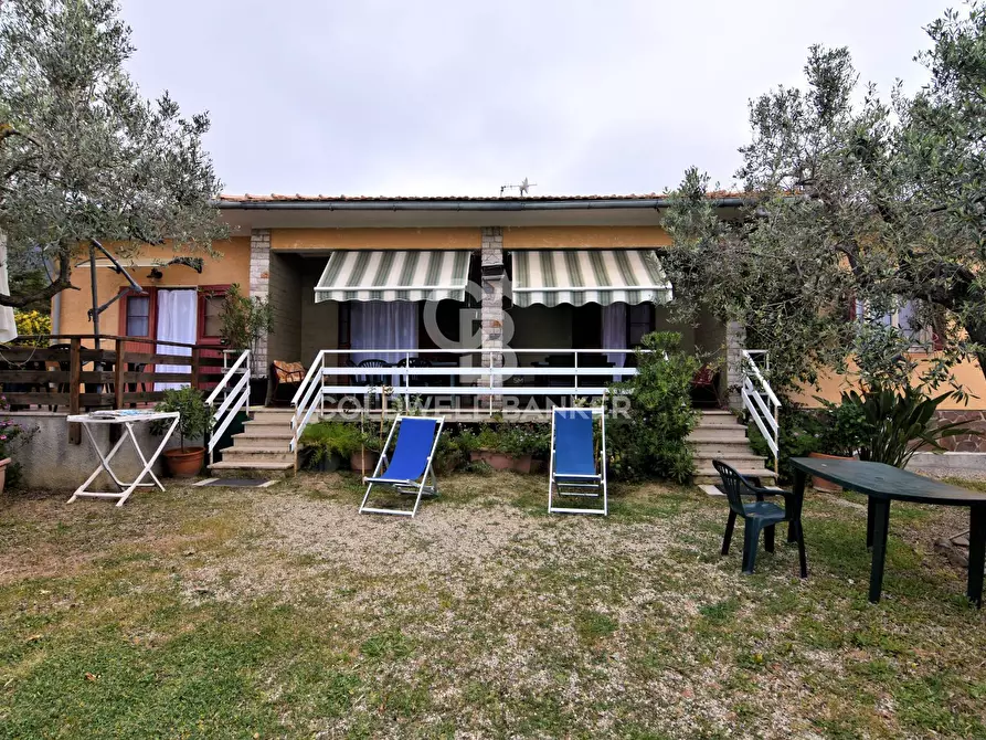 Immagine 1 di Villa in vendita  in Via di Colle Reciso a Capoliveri