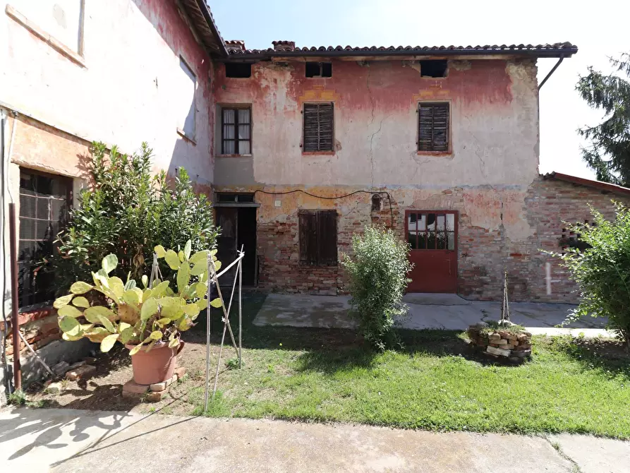 Immagine 23 di Rustico / casale in vendita  in Strada Nosserio 25 a Costigliole D'asti