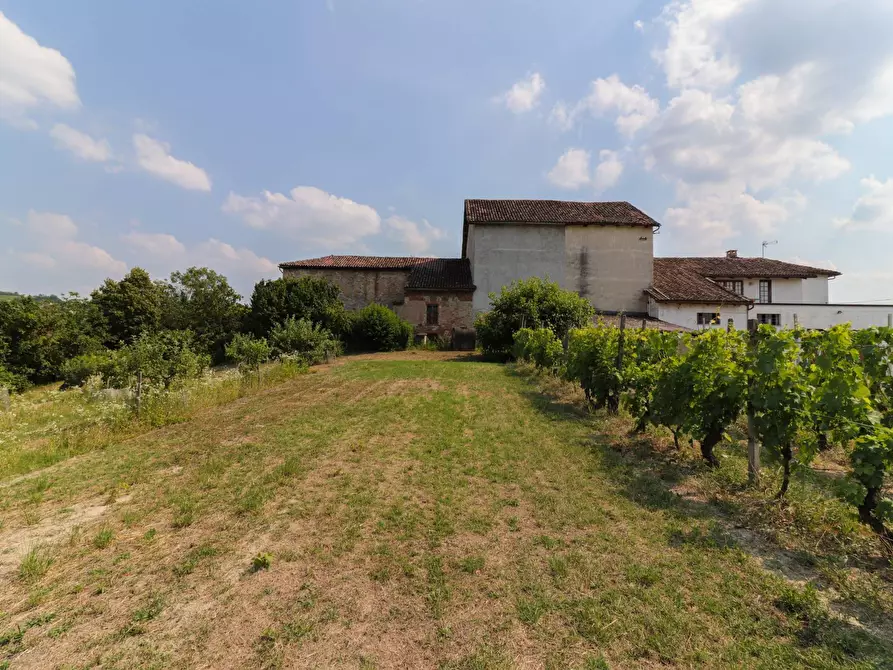 Immagine 32 di Rustico / casale in vendita  in Strada Nosserio 25 a Costigliole D'asti