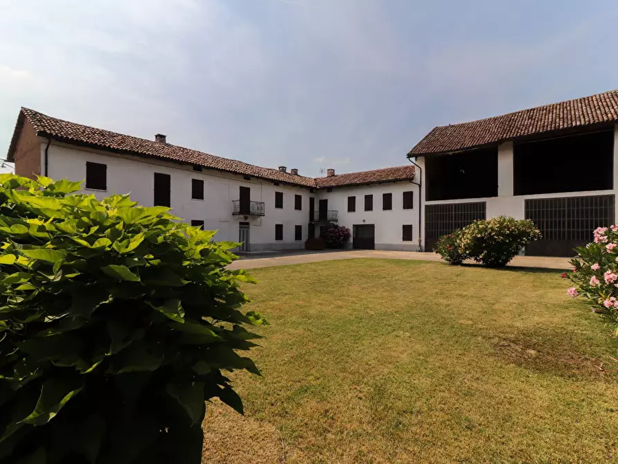 Immagine 34 di Rustico / casale in vendita  in Strada Nosserio 25 a Costigliole D'asti