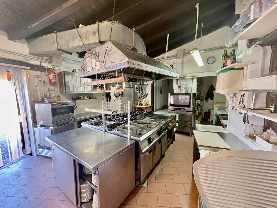 Immagine 18 di Attività commerciale in vendita  in LOC.BAJA CADDINAS SNC a Aggius