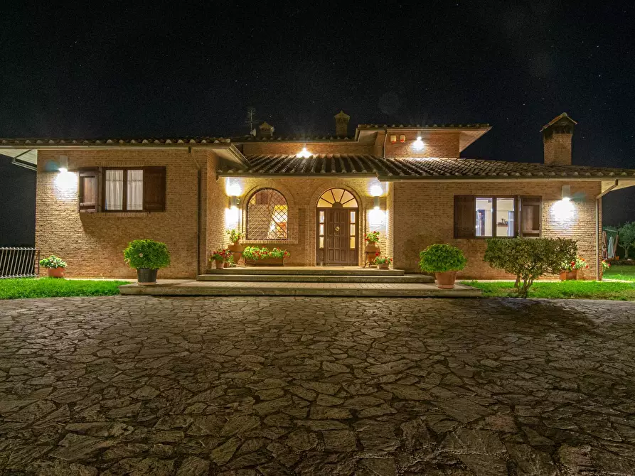 Immagine 96 di Villa in vendita  in Strada Vicinale Valle Rote snc a Bassano In Teverina