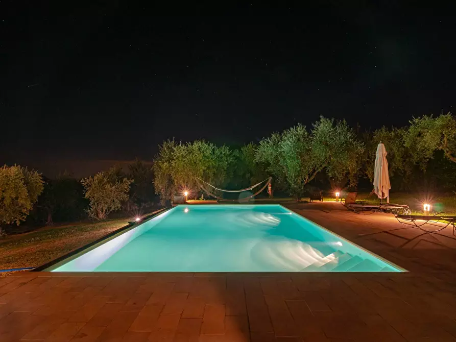 Immagine 100 di Villa in vendita  in Strada Vicinale Valle Rote snc a Bassano In Teverina