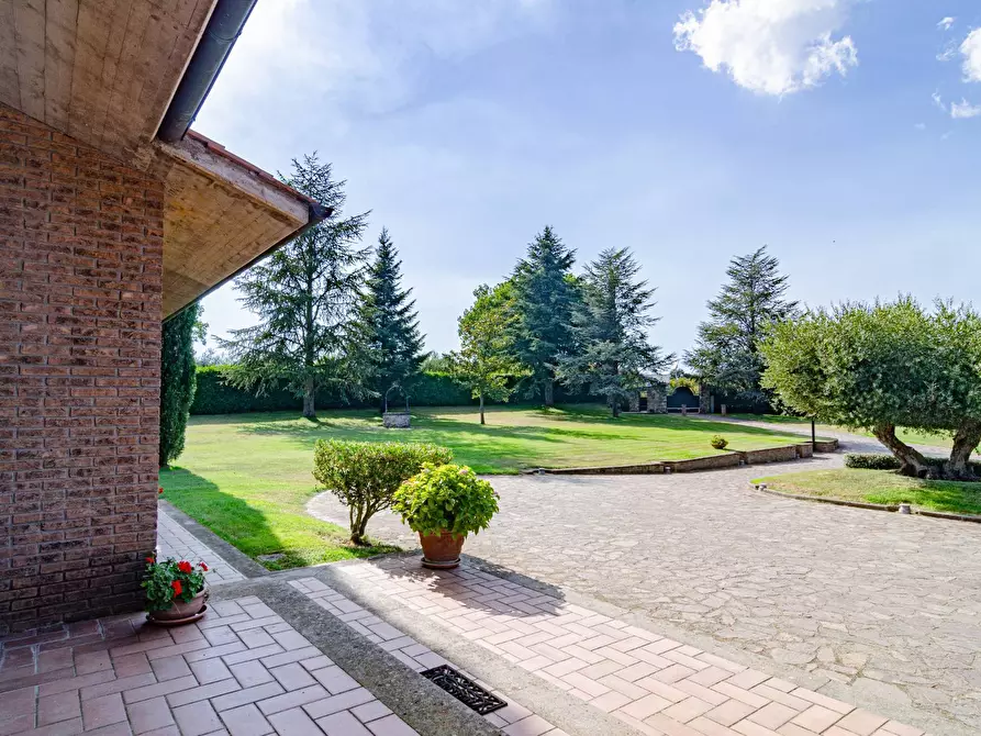 Immagine 21 di Villa in vendita  in Strada Vicinale Valle Rote snc a Bassano In Teverina