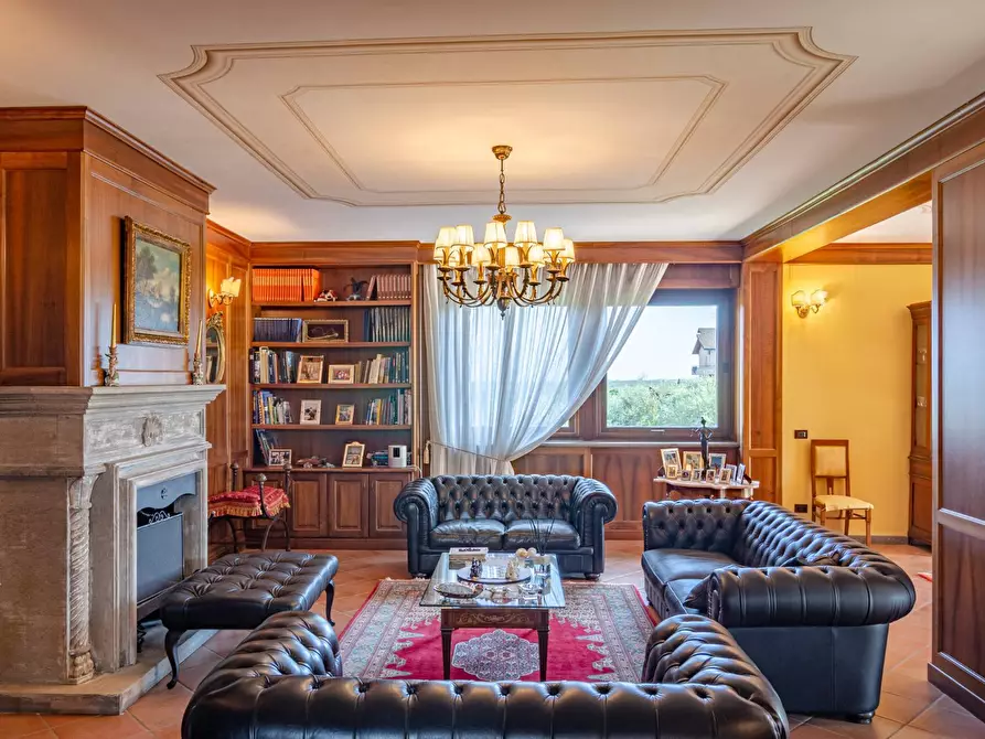 Immagine 55 di Villa in vendita  in Strada Vicinale Valle Rote snc a Bassano In Teverina