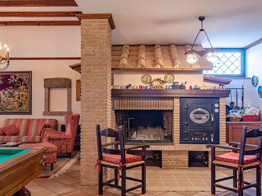 Immagine 74 di Villa in vendita  in Strada Vicinale Valle Rote snc a Bassano In Teverina