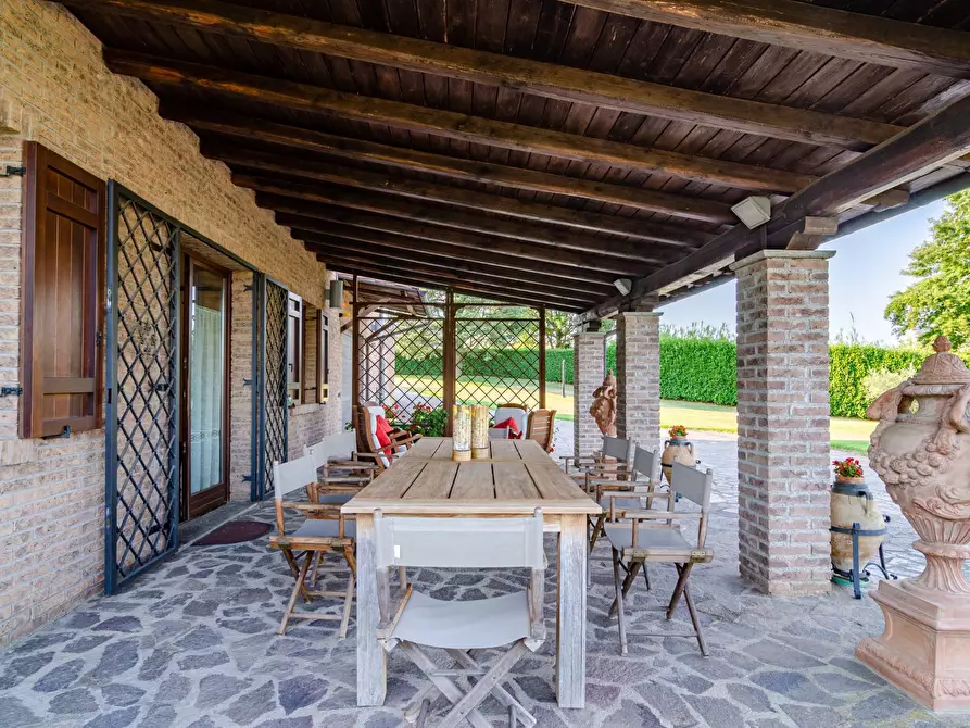 Immagine 34 di Villa in vendita  in Strada Vicinale Valle Rote snc a Bassano In Teverina