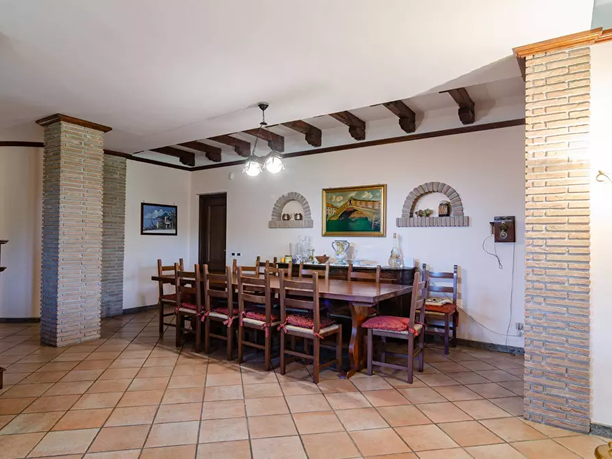 Immagine 75 di Villa in vendita  in Strada Vicinale Valle Rote snc a Bassano In Teverina