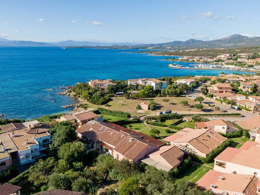 Immagine 1 di Villa in vendita  in Golfo Aranci Baia Caddinas Costa Smeralda a Aggius