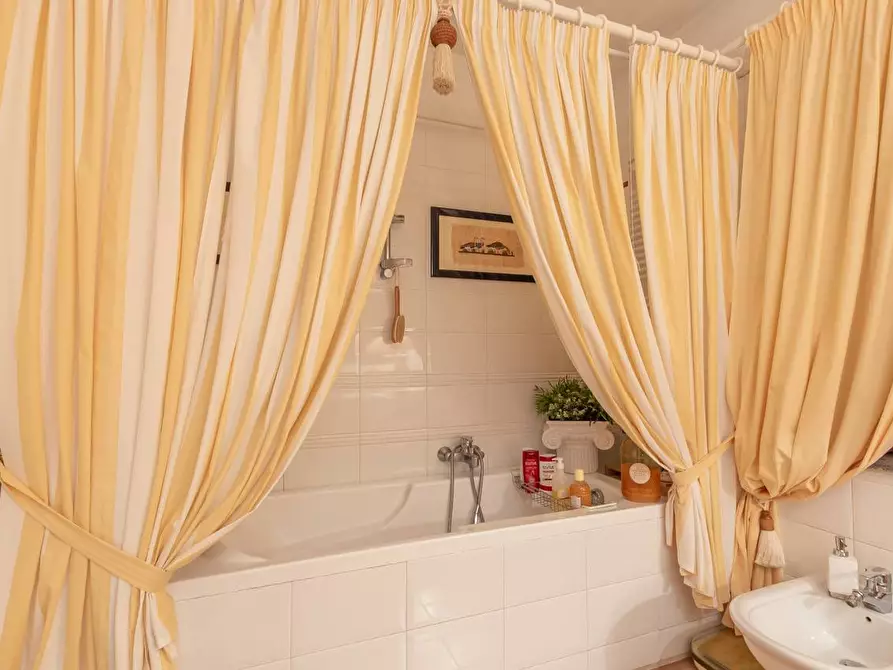 Immagine 22 di Villa in vendita  in Via Campagnanese 6 a Campagnano Di Roma