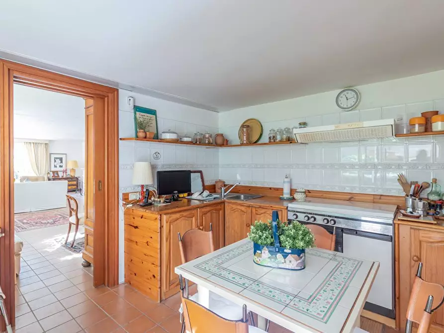 Immagine 24 di Villa in vendita  in Via Campagnanese 6 a Campagnano Di Roma