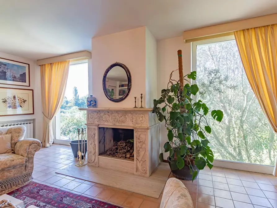 Immagine 31 di Villa in vendita  in Via Campagnanese 6 a Campagnano Di Roma