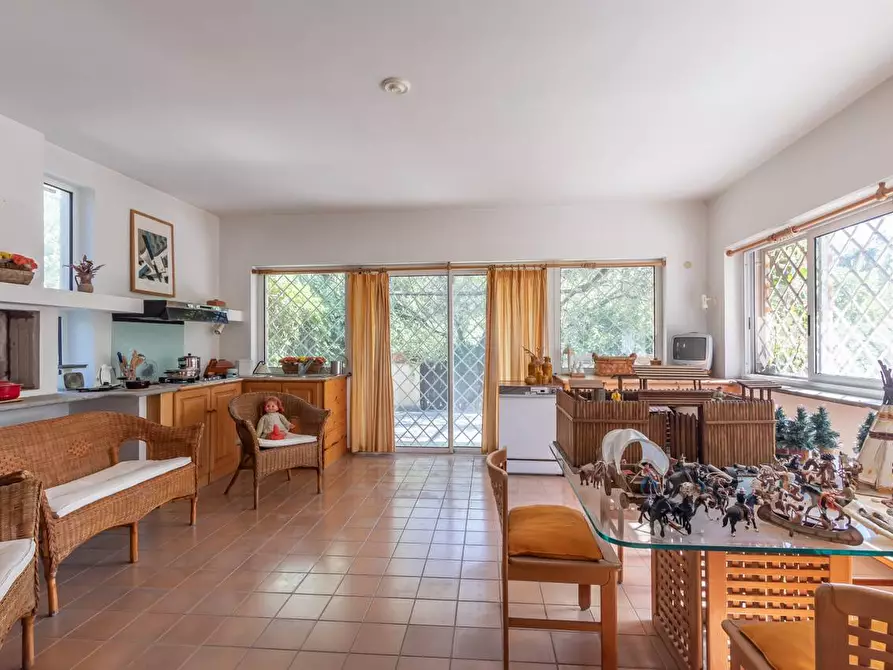 Immagine 32 di Villa in vendita  in Via Campagnanese 6 a Campagnano Di Roma