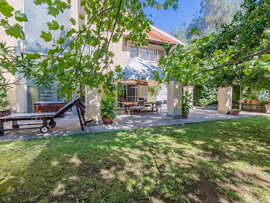 Immagine 44 di Villa in vendita  in Via Campagnanese 6 a Campagnano Di Roma
