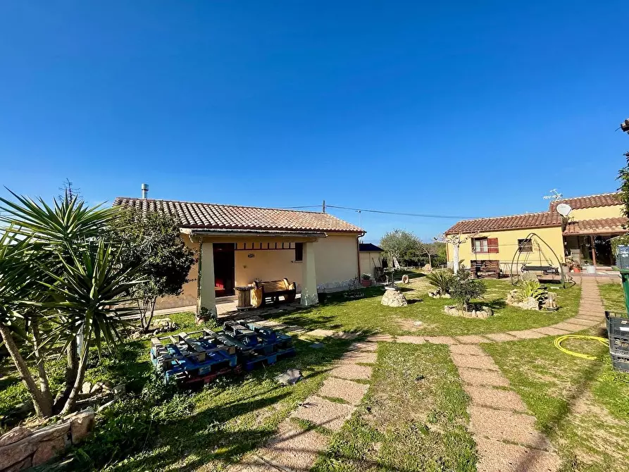 Immagine 1 di Villa in vendita  in Montelittu - Porto San Paolo ed Olbia a Aggius