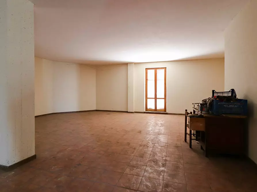 Immagine 9 di Ufficio in vendita  in via Giuseppe Garibaldi 65 a Vallerano