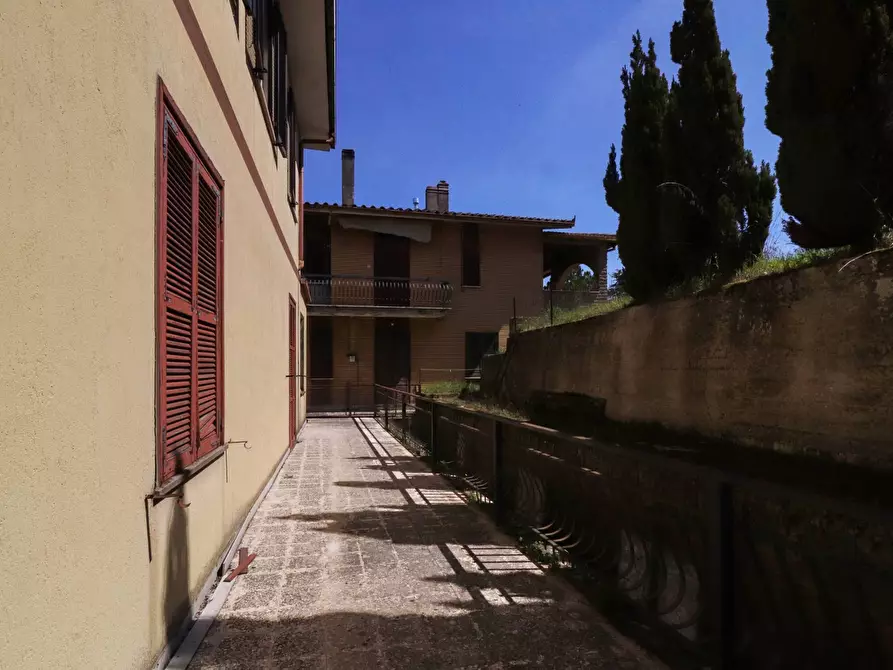 Immagine 17 di Ufficio in vendita  in via Giuseppe Garibaldi 65 a Vallerano