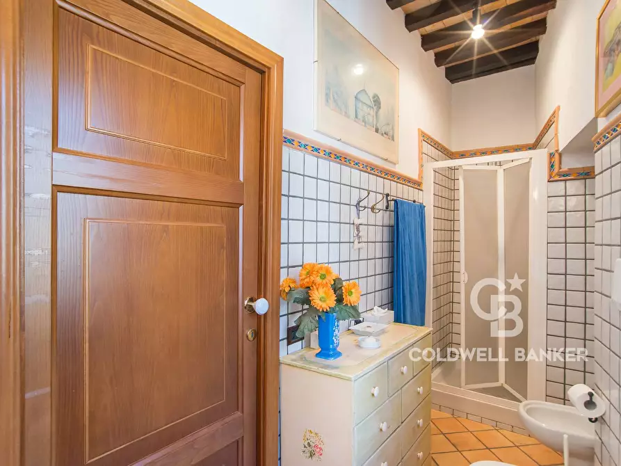 Immagine 23 di Appartamento in vendita  in Piazza dell'Oca 8 a Sutri