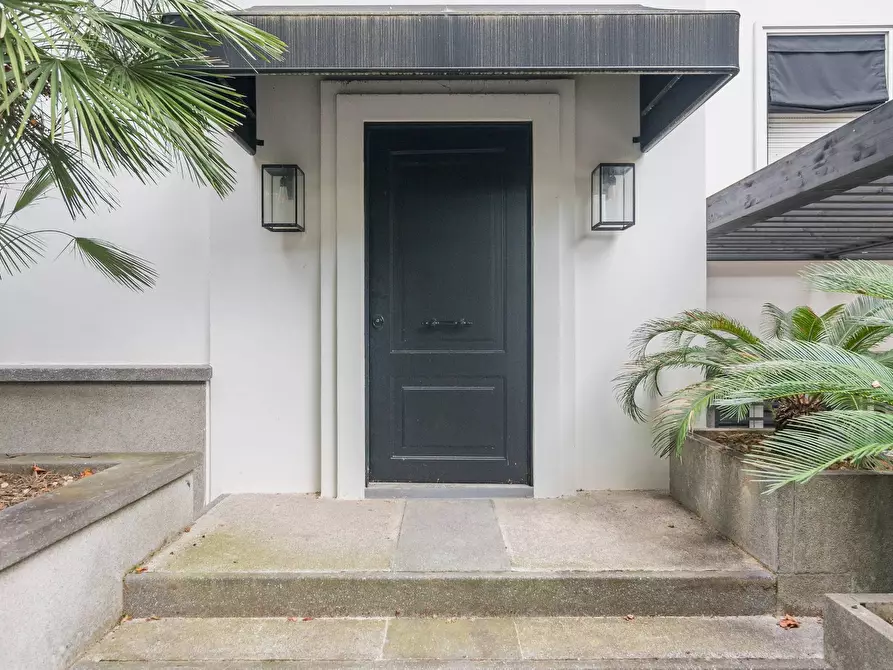 Immagine 9 di Villa in vendita  in Via Leonardo Da Vinci a Cattolica