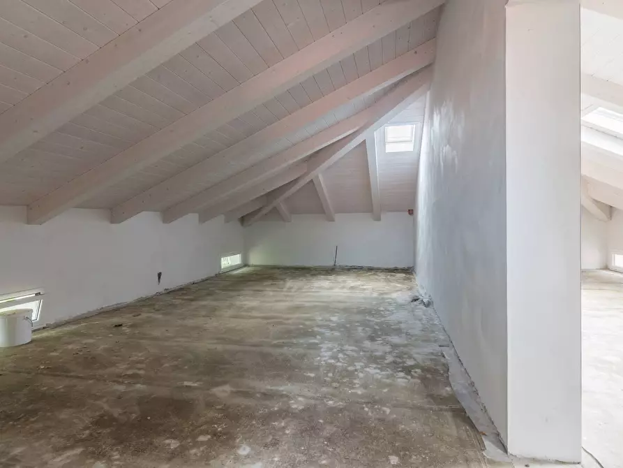 Immagine 33 di Villa in vendita  in Via Leonardo Da Vinci a Cattolica