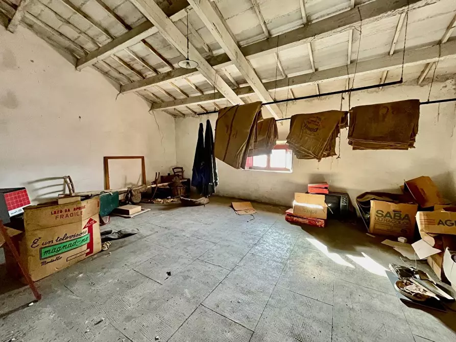 Immagine 14 di Palazzo in vendita  in VIA NAZIONALE 4 a Aggius