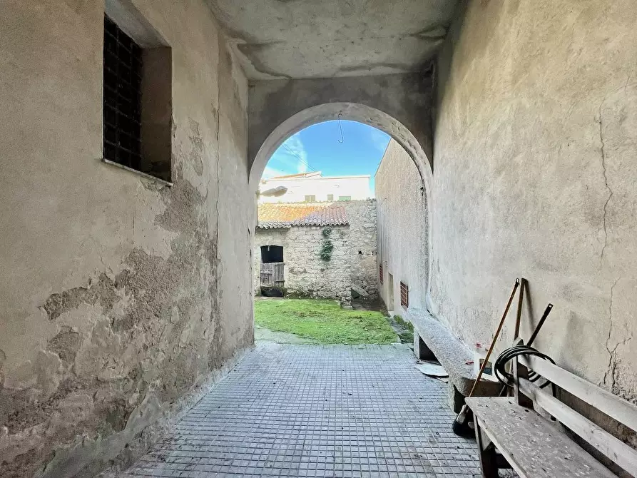 Immagine 4 di Palazzo in vendita  in Corso Vittorio Emanuele 20 a Aggius
