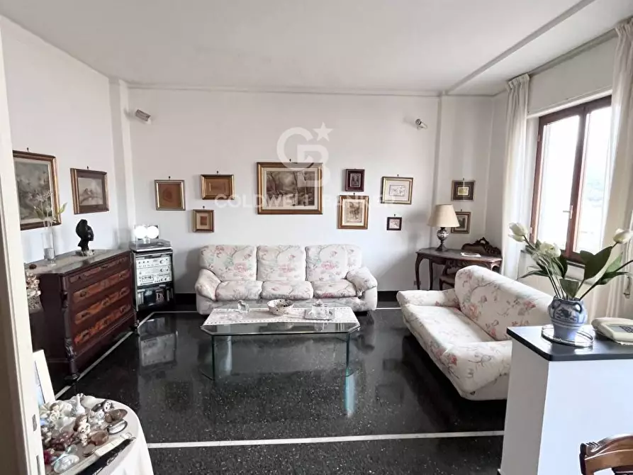 Immagine 1 di Appartamento in vendita  in Via Montello a Genova