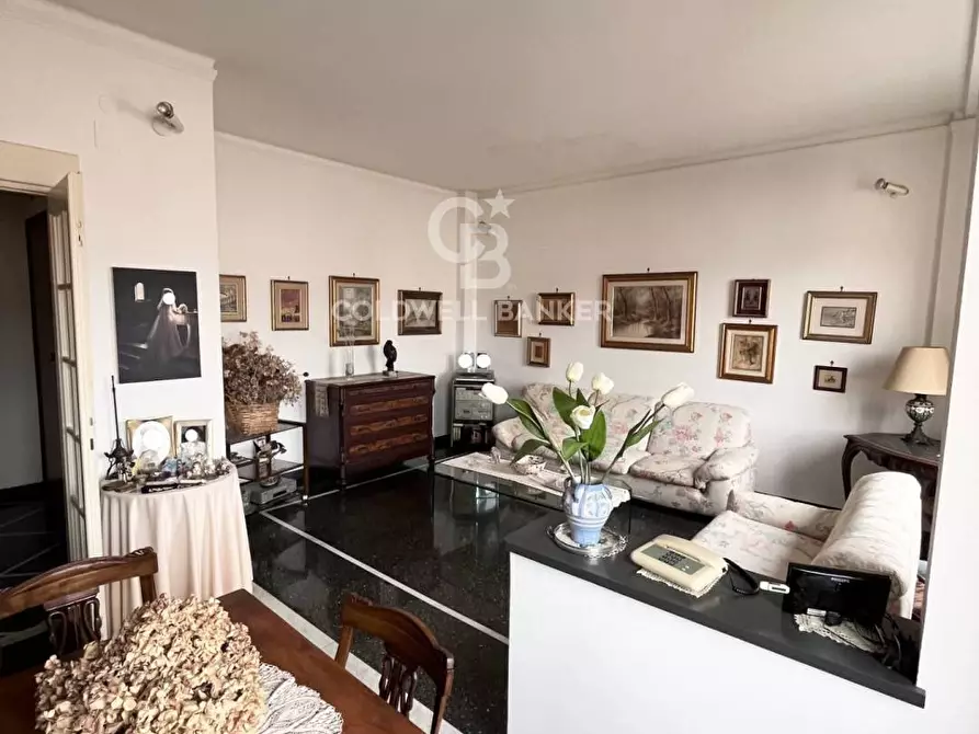 Immagine 1 di Appartamento in vendita  in Via Montello a Genova