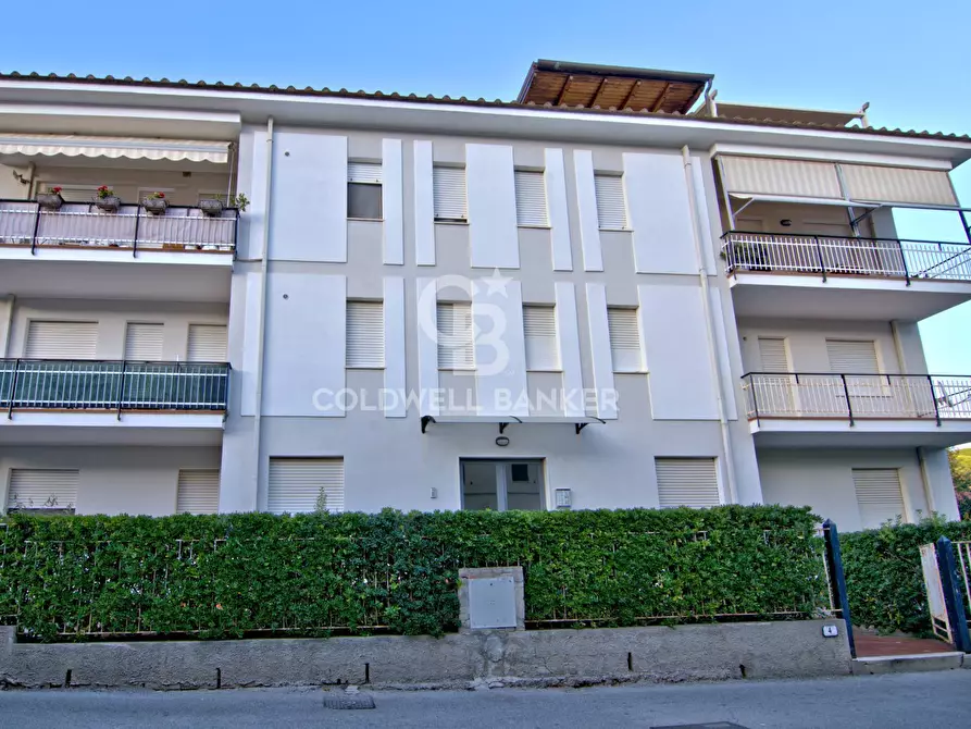 Immagine 1 di Appartamento in vendita  in Via S. Francesca Romana a Porto Azzurro