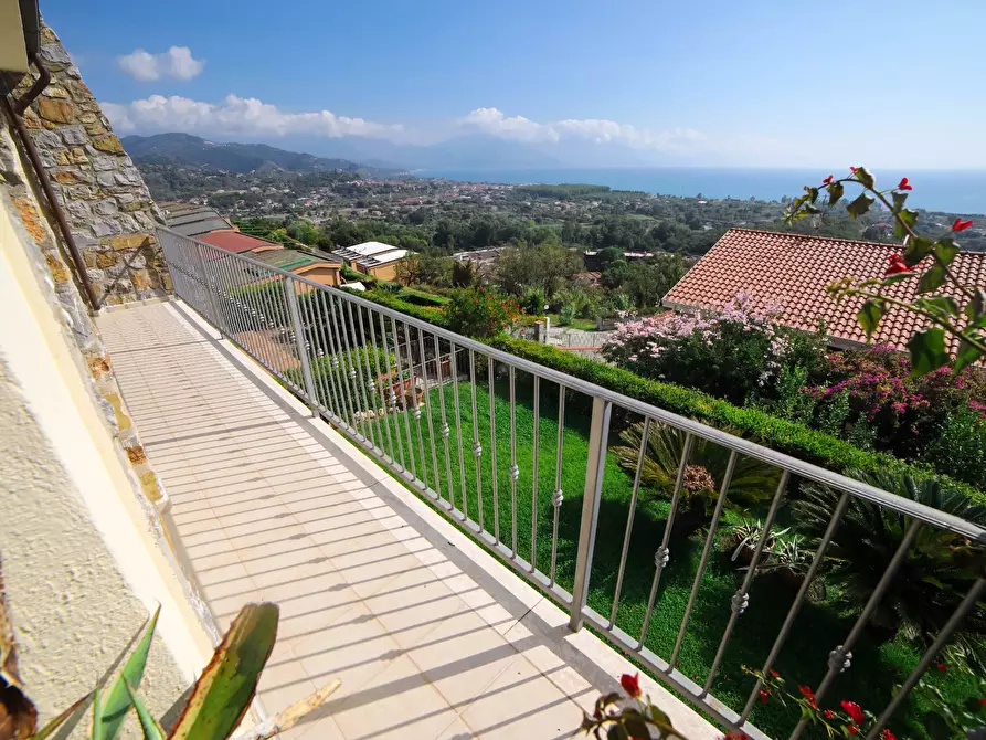 Immagine 27 di Villa in vendita  in SCARIO  - GOLFO DI POLICASTRO a Santa Marina