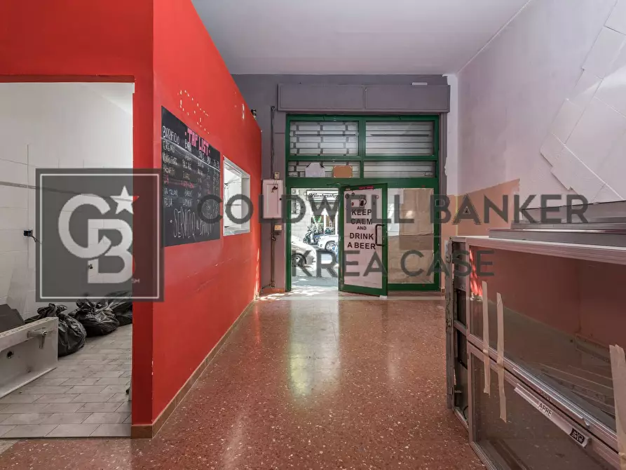 Immagine 6 di Locale commerciale in vendita  in Via Principessa Pignatelli 59 a Ciampino