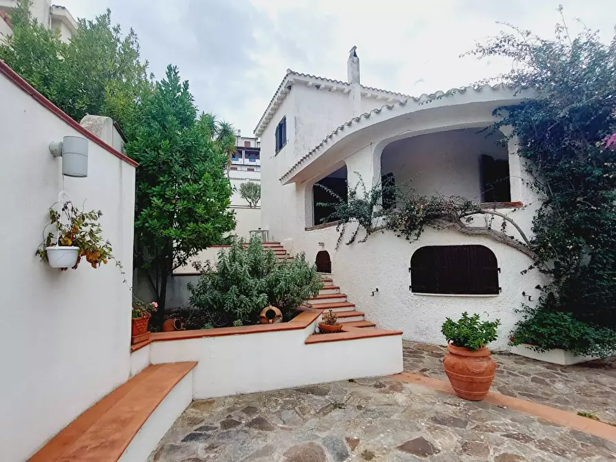 Immagine 3 di Villa in vendita  in Località Isca e Voes a Siniscola