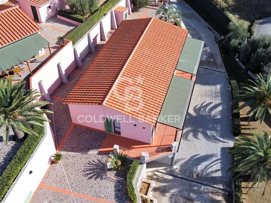 Immagine 1 di Villa in vendita  in Loc. Trappola a Capoliveri