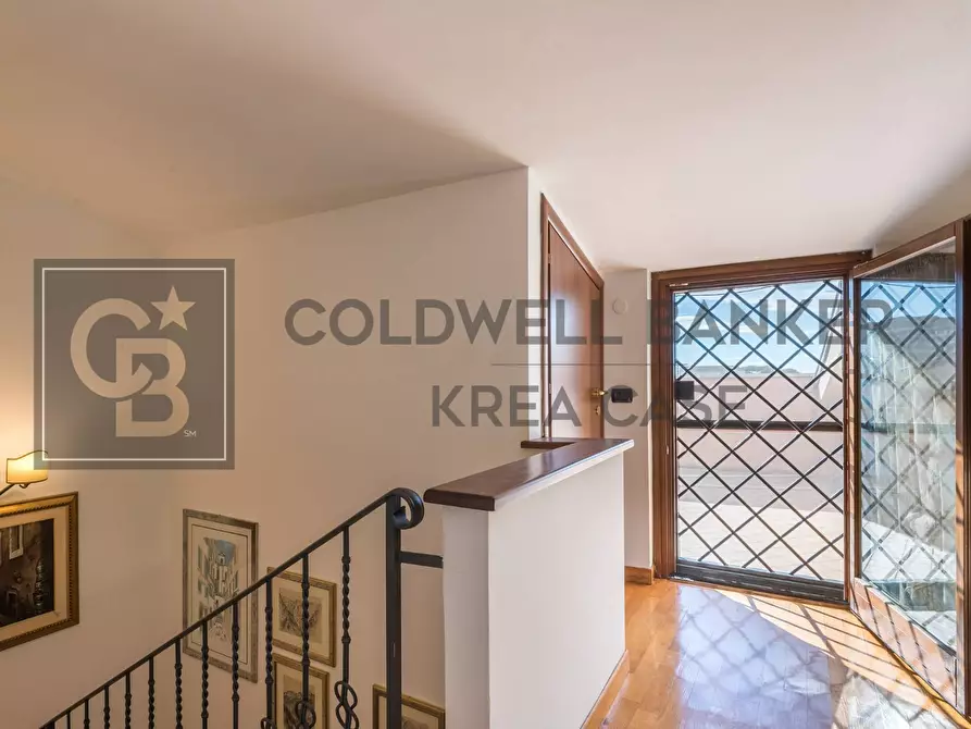 Immagine 31 di Villa in vendita  in Via Enrico Fermi 38 a Frascati