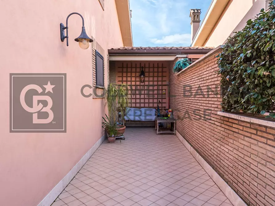 Immagine 53 di Villa in vendita  in Via Enrico Fermi 38 a Frascati