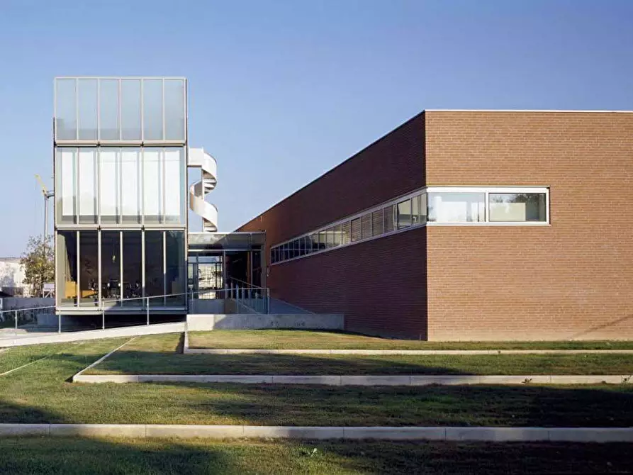 Immagine 22 di Ufficio in affitto  in Corso Barolo 48 a Alba