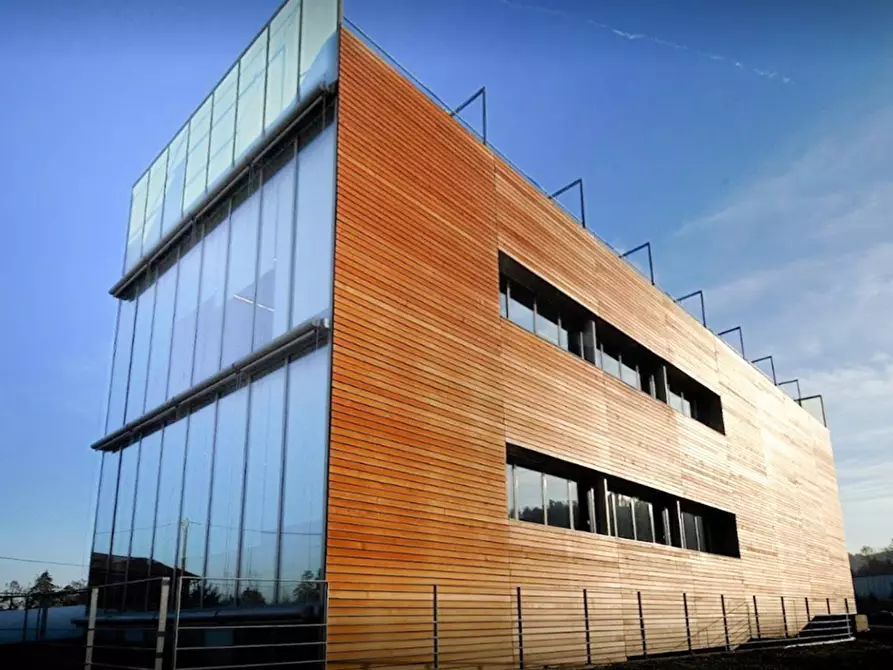 Immagine 21 di Ufficio in affitto  in Corso Barolo 48 a Alba